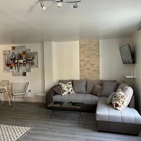 Superbe Appartement Au Bord Du Canal De St Quentin Saint-Quentin  Eksteriør billede